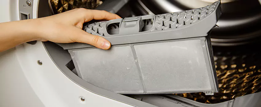 Signs Of A Clogged Dryer Lint Trap in Myrtle Grove, Florida